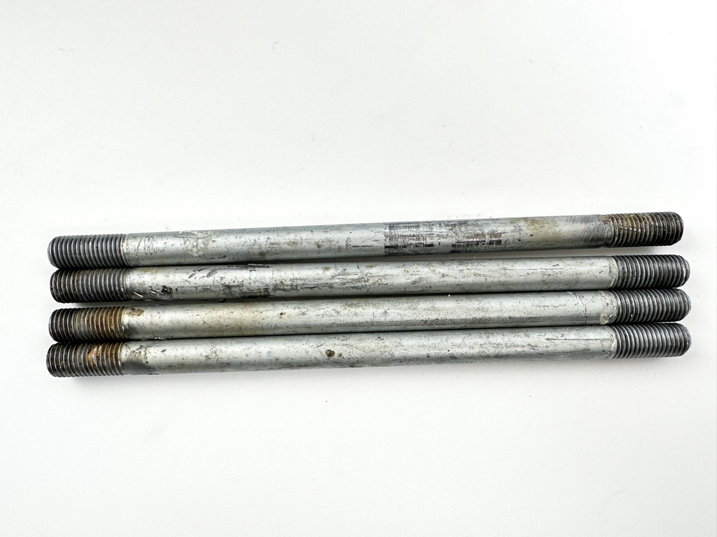 2000 Yamaha 100 HP 4 Stroke Outboard Midsection Extension / Spacer 688-45211-01-4D OEM