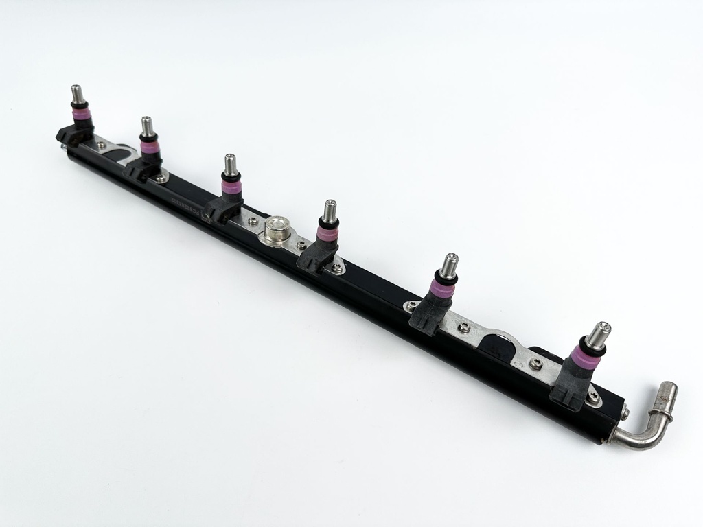 2008 Mercury 300 HP 4 Stroke Outboard Fuel Injector Set W/ Rail 8M0041080 OEM