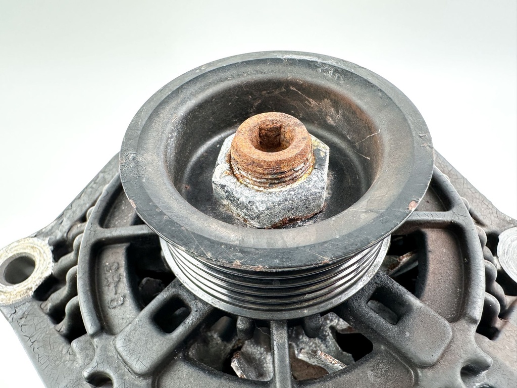 2008 Mercury 300 HP 4 Stroke Outboard Alternator 892940T01 OEM