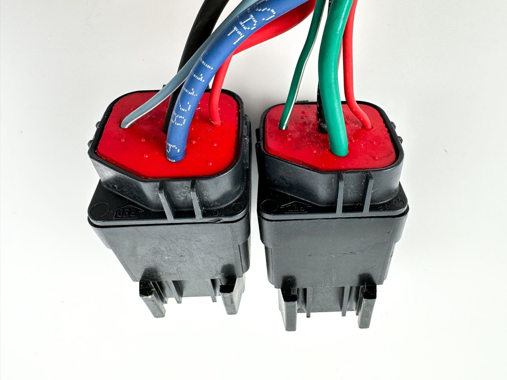 2008 Mercury 300 HP 4 Stroke Outboard Trim Relay Harness 879345T34 OEM