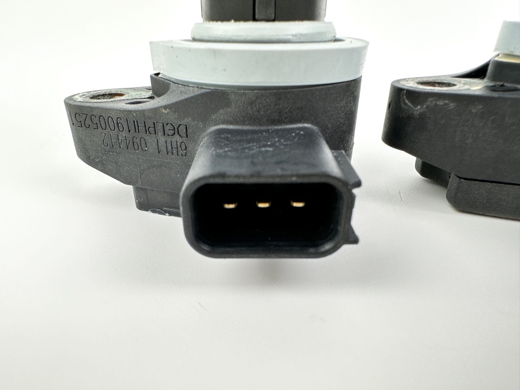 2008 Mercury 300 HP 4 Stroke Outboard Ignition Coil Set 880615T01 OEM