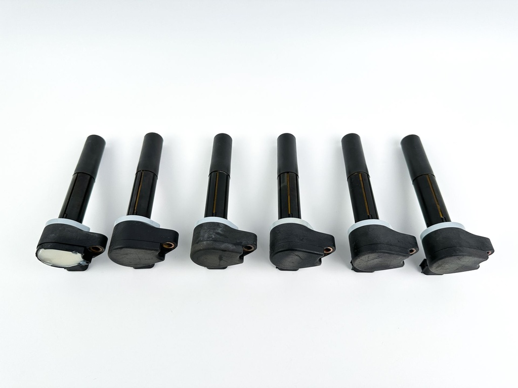 2008 Mercury 300 HP 4 Stroke Outboard Ignition Coil Set 880615T01 OEM