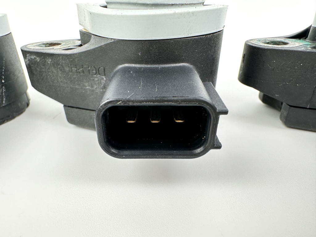 2008 Mercury 300 HP 4 Stroke Outboard Ignition Coil Set 880615T01 OEM