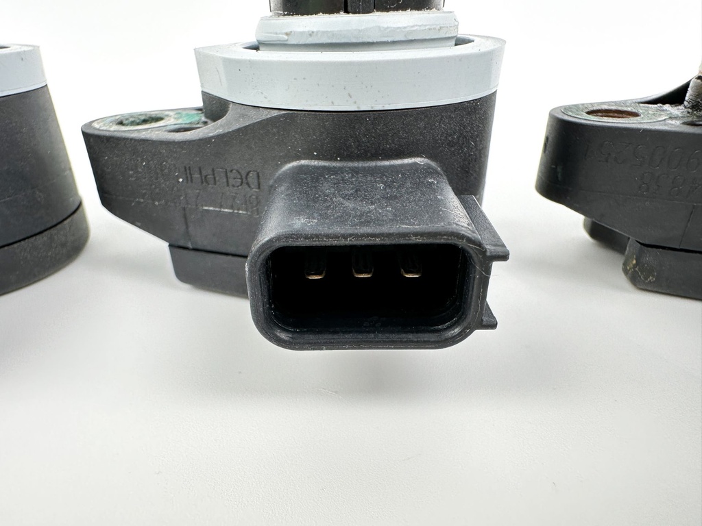 2008 Mercury 300 HP 4 Stroke Outboard Ignition Coil Set 880615T01 OEM