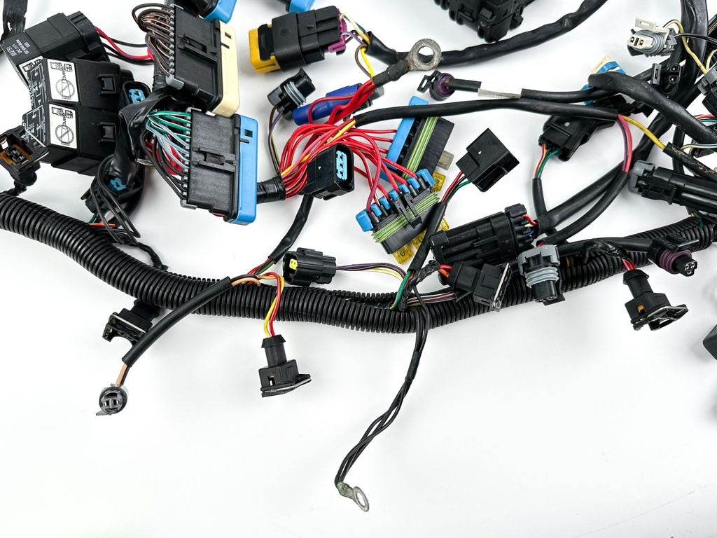 2008 Mercury 300 HP 4 Stroke Outboard Engine Wire Harness 8M0082643 Damaged