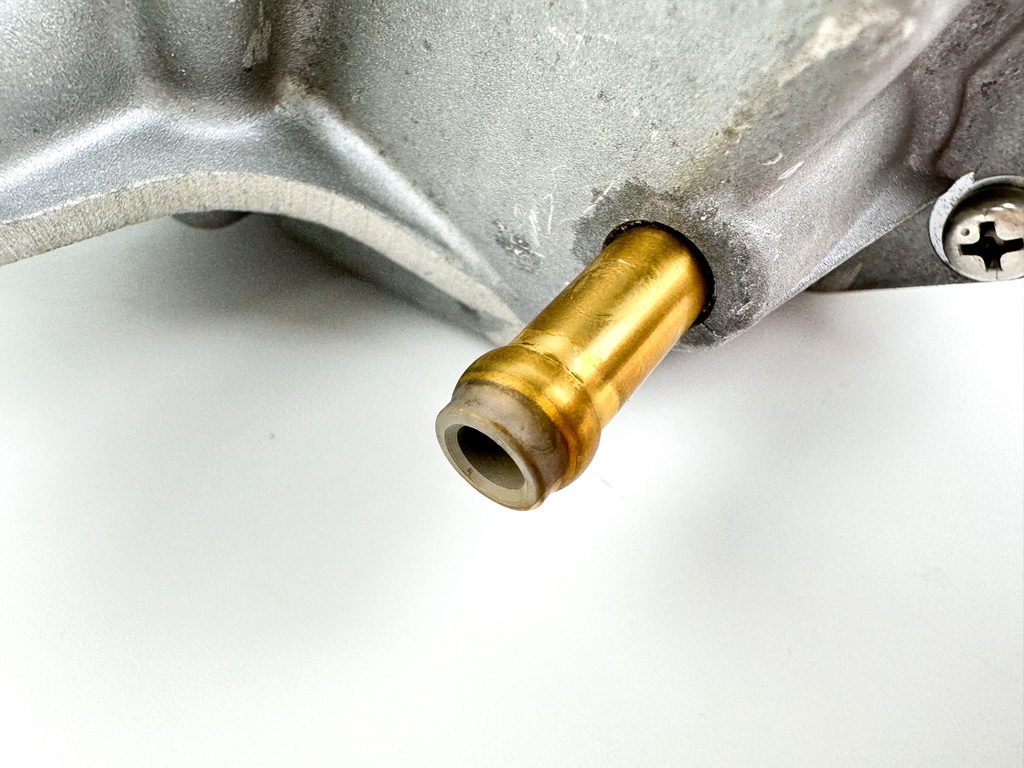 2016 Suzuki 175 HP 4 Stroke Outboard Vapor Separator Tank VST 15600-96J12 OEM