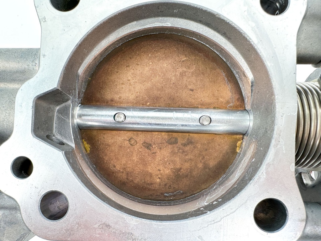 2016 Suzuki 175 HP 4 Stroke Outboard Throttle Body Assembly 13300-96J01 OEM