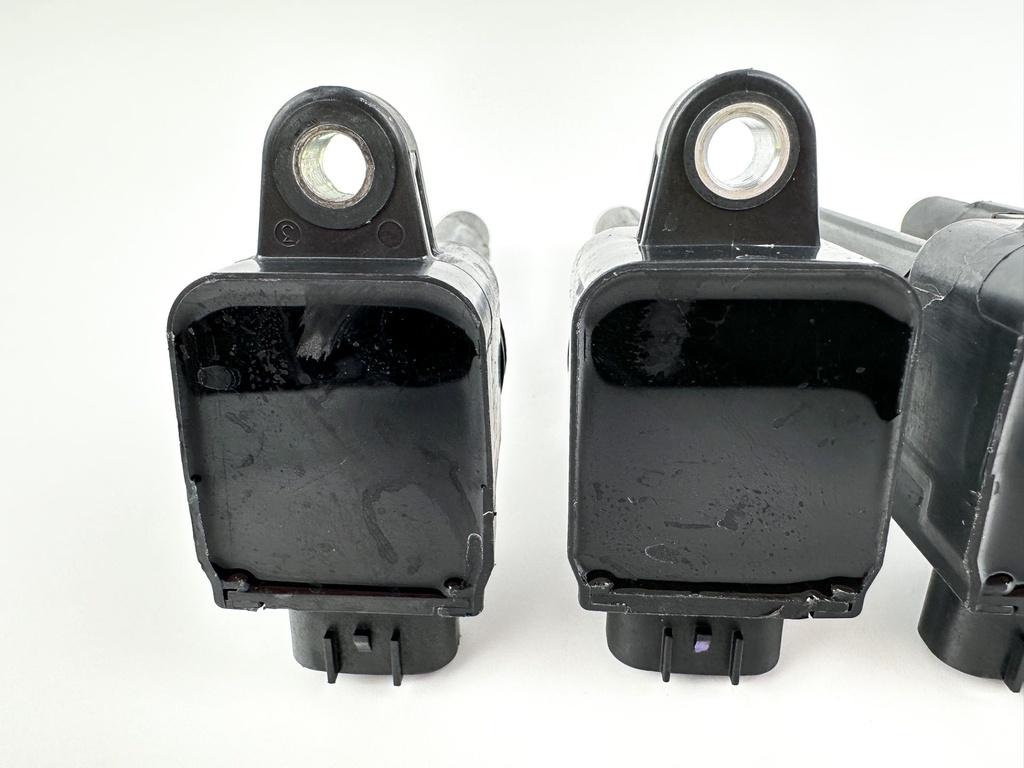 2016 Suzuki 175 HP 4 Stroke Outboard Ignition Coil Set 33410-93J00 OEM