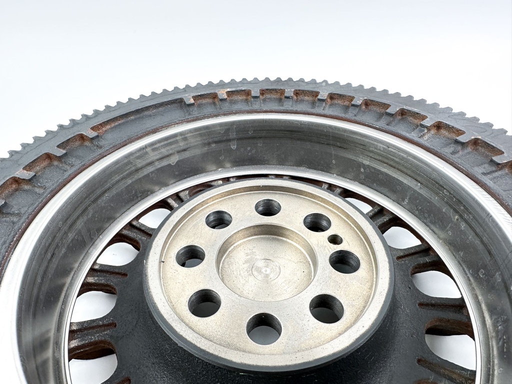 2016 Suzuki 175 HP 4 Stroke Outboard Flywheel 32102-96J02 OEM