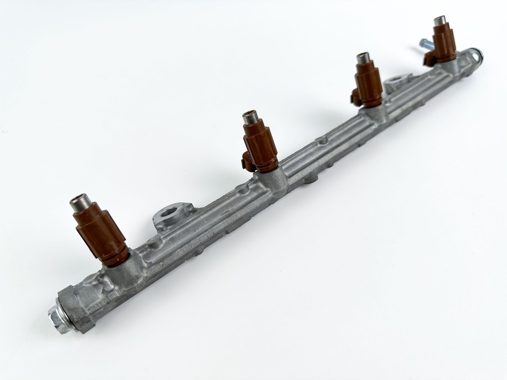 2016 Suzuki 175 HP 4 Stroke Outboard Fuel Injector Set W/ Rail 15710-96J00 Tested