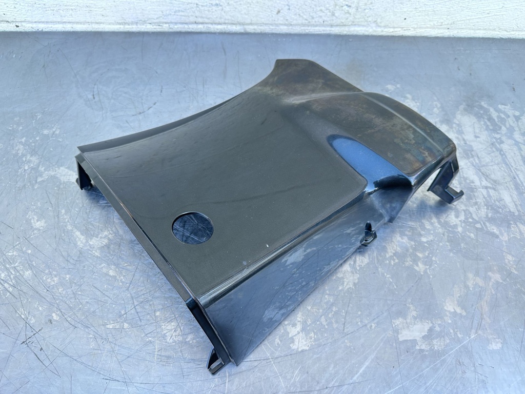 2016 Suzuki 175 HP 4 Stroke Outboard 25" XL Cowling Set Oil Pan Cover