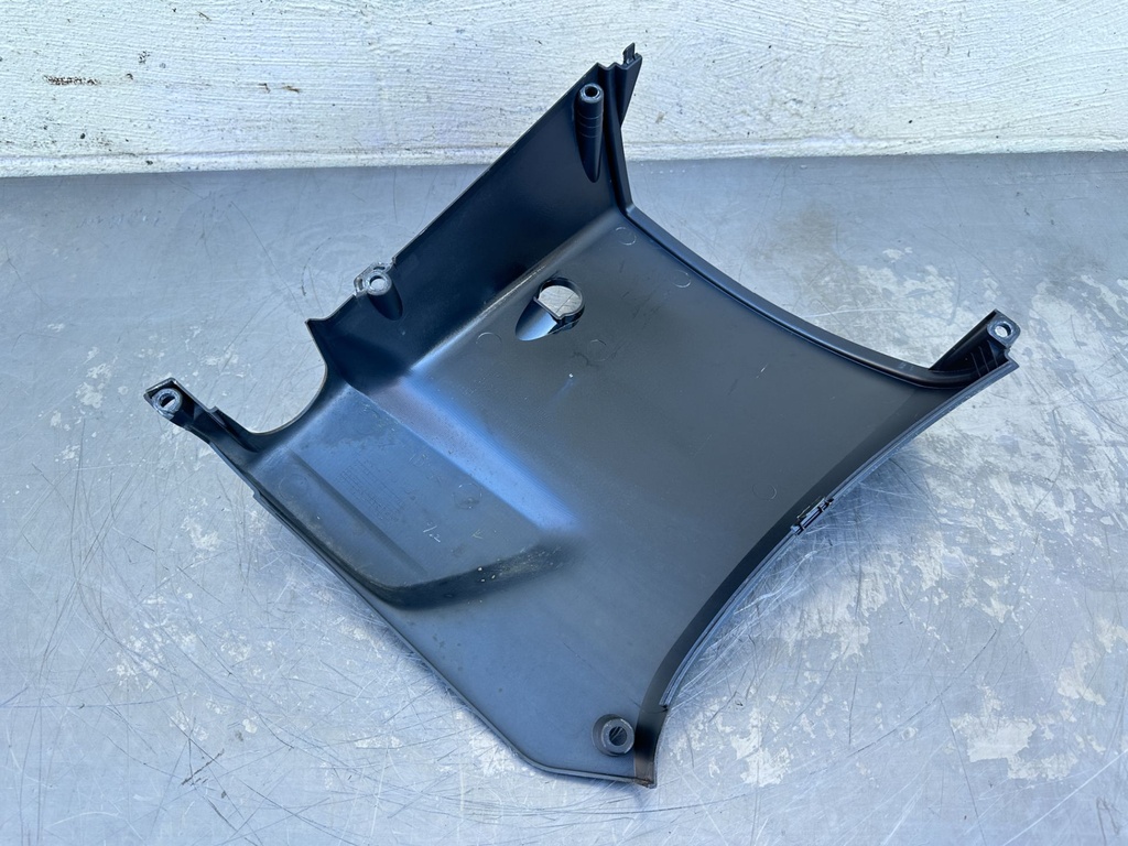 2016 Suzuki 175 HP 4 Stroke Outboard 25" XL Cowling Set Oil Pan Cover