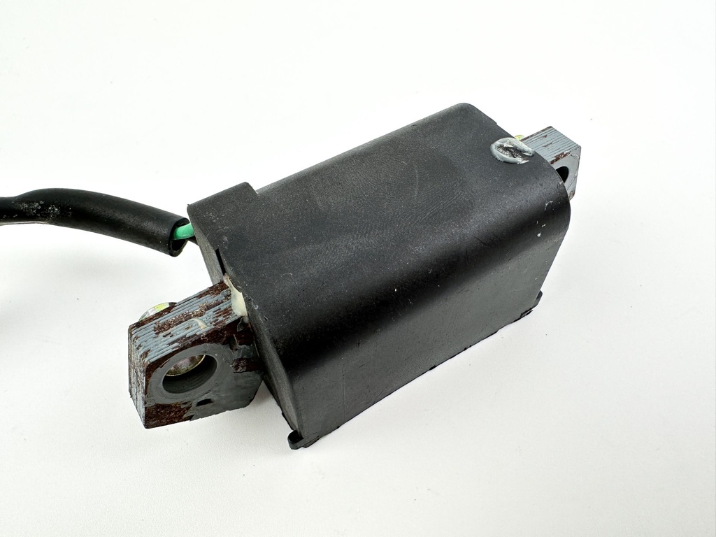 1999 Honda 40 HP 4 Stroke Outboard Flywheel & Charging System 31100-ZV5-680ZA