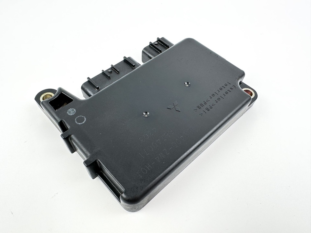 2004 Honda 40 HP 4 Stroke Outboard C.D.I CDI Assembly 30400-ZW4-H03 OEM