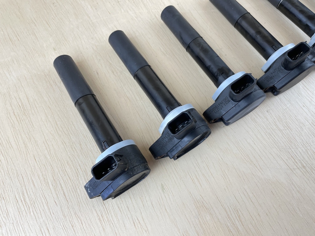 Mercury Verado Outboard 4 Stroke  Pencil Ignition Coil Set Of 6 880615T01