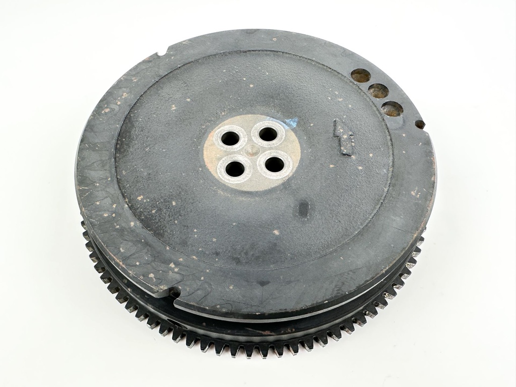 2004 Honda 40 HP 4 Stroke Outboard Flywheel & Charging System 30595-ZW4-H01