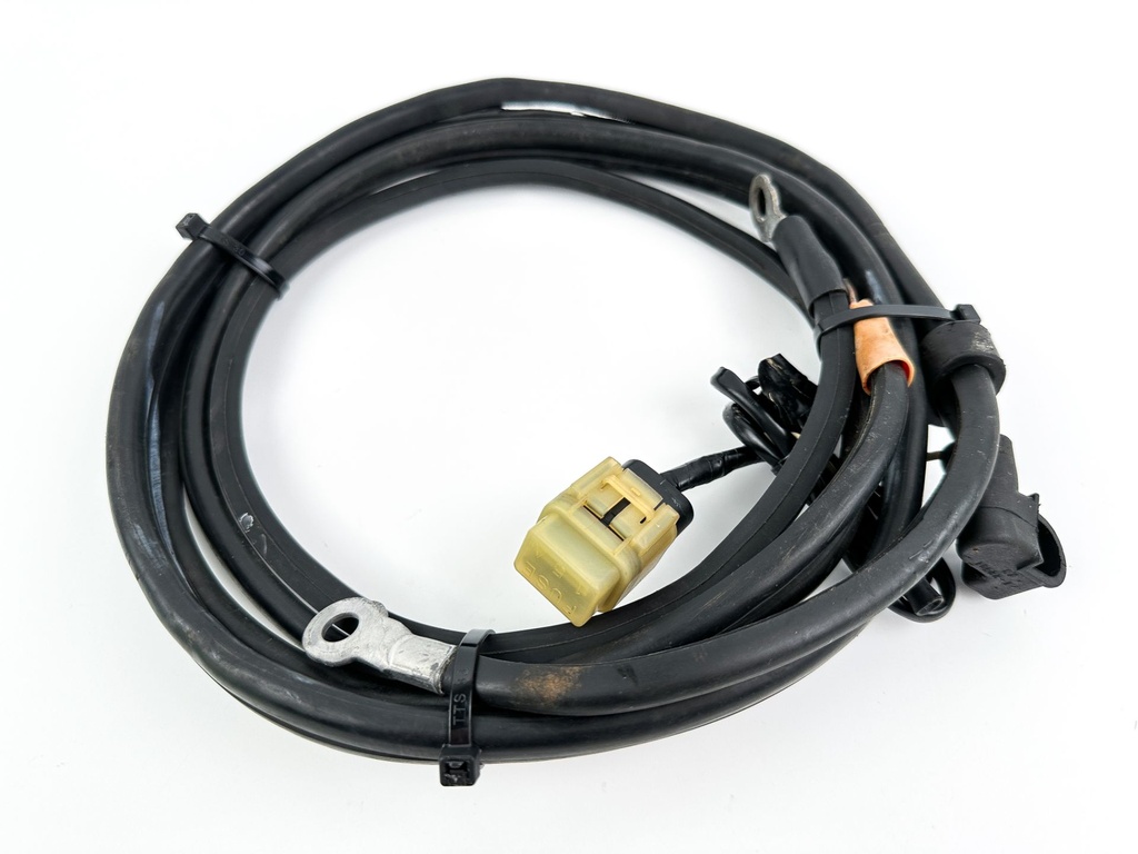 2003 Honda 50 HP 4 Stroke Outboard Battery Cables 32410-ZV5-820 OEM