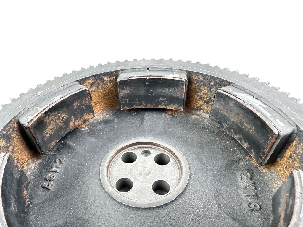 2003 Honda 50 HP 4 Stroke Outboard Charging and Flywheel Assembly 31630-ZV5-912