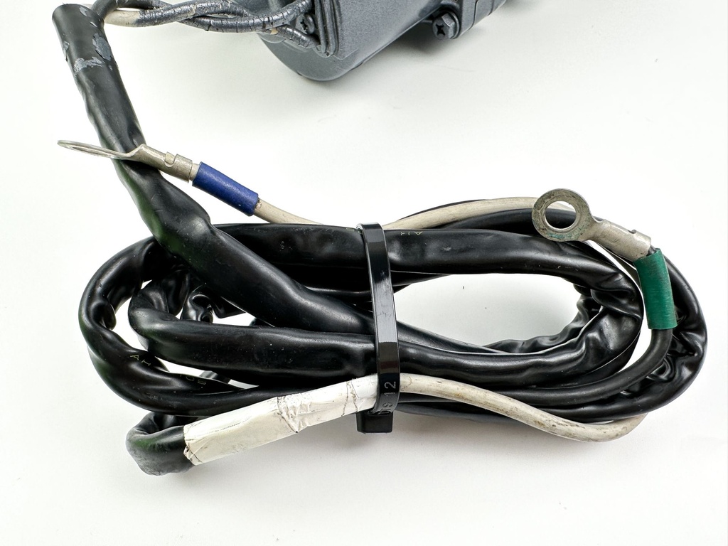 2006 Yamaha 115 HP 4 Stroke Outboard Power Trim Tilt Unit 68V-43800-13-00 OEM