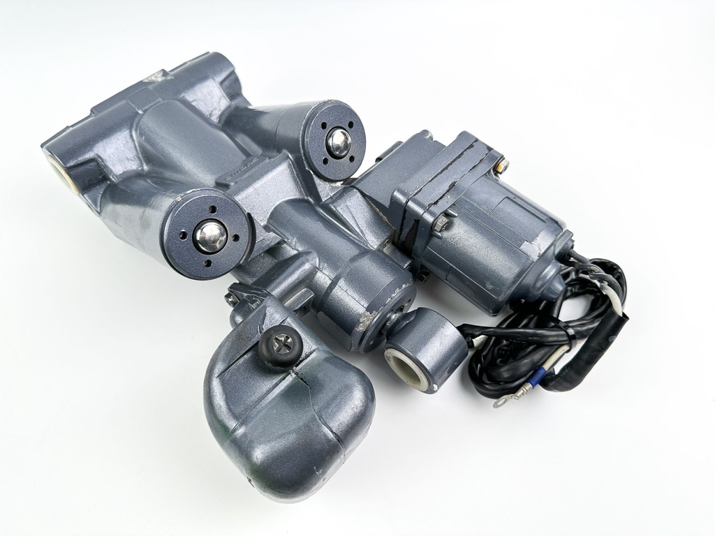 2006 Yamaha 115 HP 4 Stroke Outboard Power Trim Tilt Unit 68V-43800-13-00 OEM