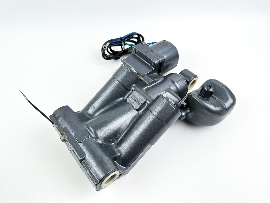 2004+ Yamaha F150 150HP 4 Stroke Outboard Power Trim Tilt Unit 63P-43800-00-4D