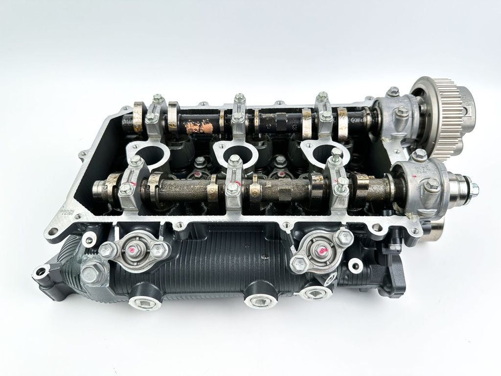 2019 Yamaha 250 HP 4 Stroke Outboard Port Cylinder Head Ready To Install