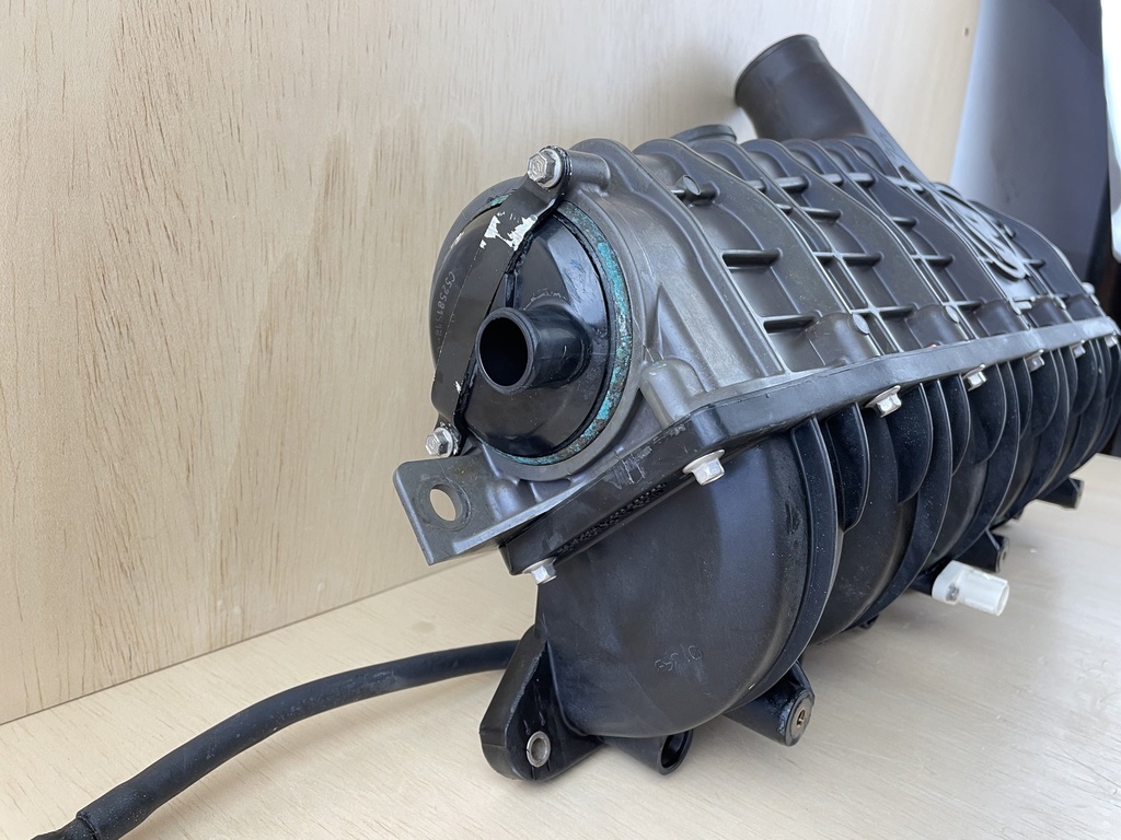 Mercury Verado 275HP Integrated Air Fuel Intercooler Assembly 880608T06