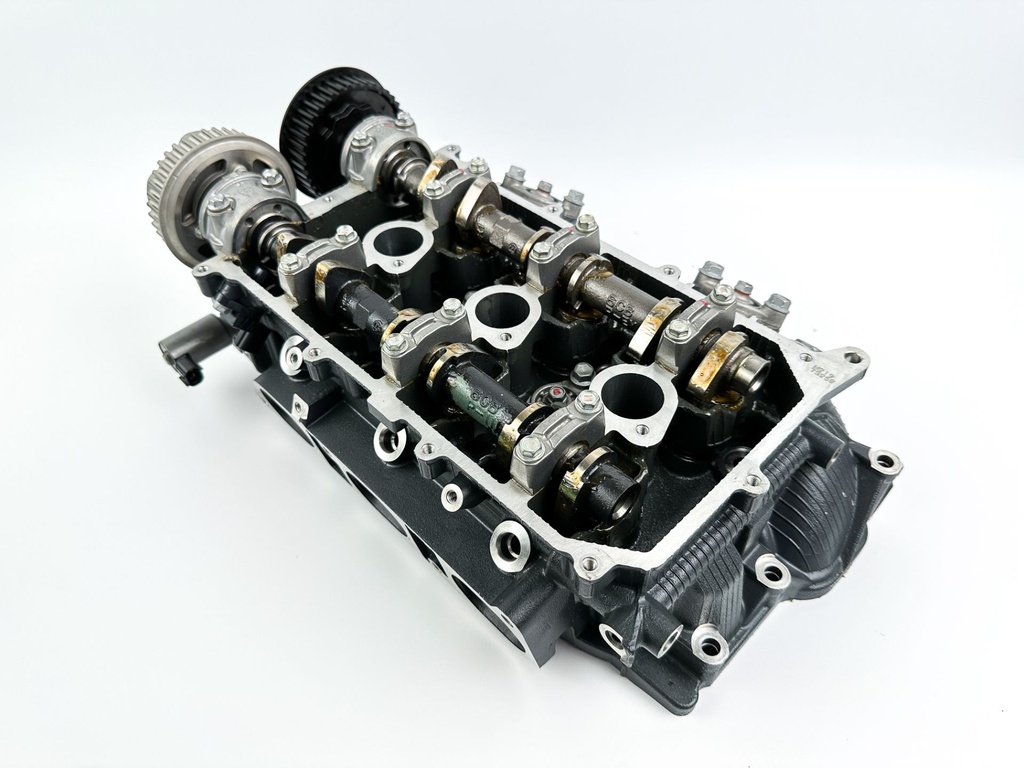 2019 Yamaha F250 250 HP 4 Stroke Outboard Port Cylinder Head 6CE-W009C-03-9S OEM