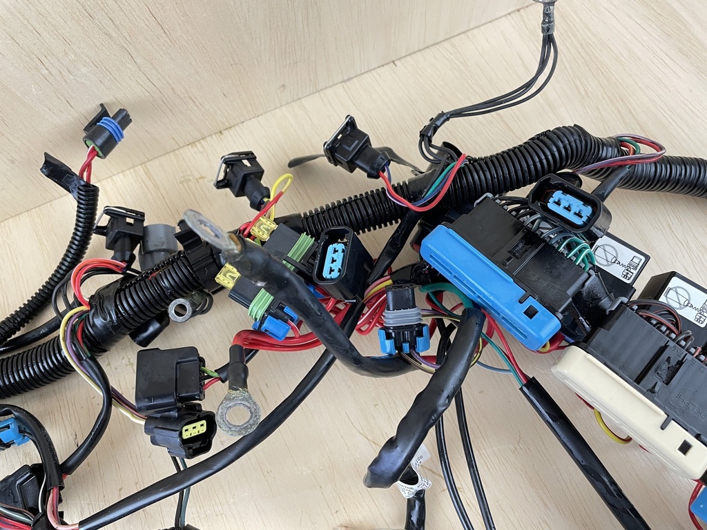 Mercury Verado 250HP Outboard Engine Wiring Harness Assembly 880616T04