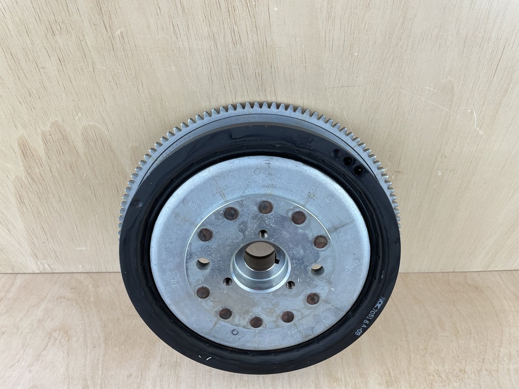 2006 Yamaha 250HP 4 Stroke Flywheel Rotor Assembly 6P2-81450-00-00