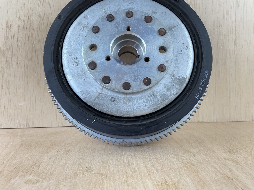 2006 Yamaha 250HP 4 Stroke Flywheel Rotor Assembly 6P2-81450-00-00