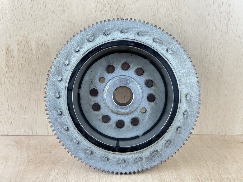 2006 Yamaha 250HP 4 Stroke Flywheel Rotor Assembly 6P2-81450-00-00