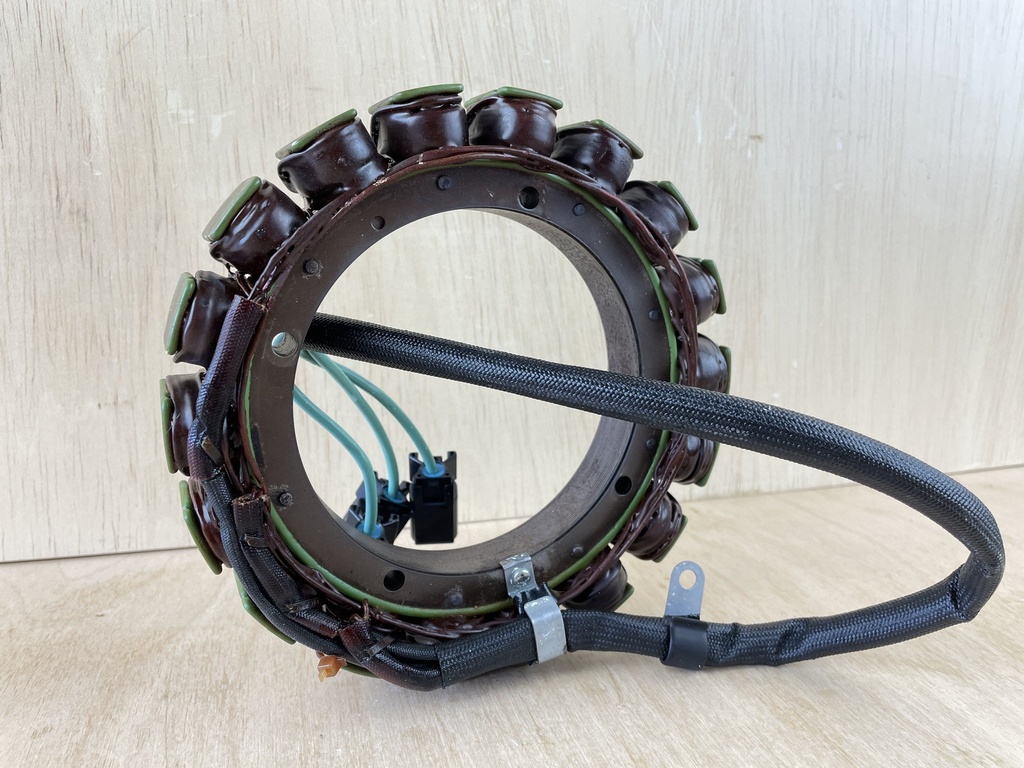 Yamaha 250HP 3.3L 4 Stroke Stator & Base Assembly 6P2-81460-00-00