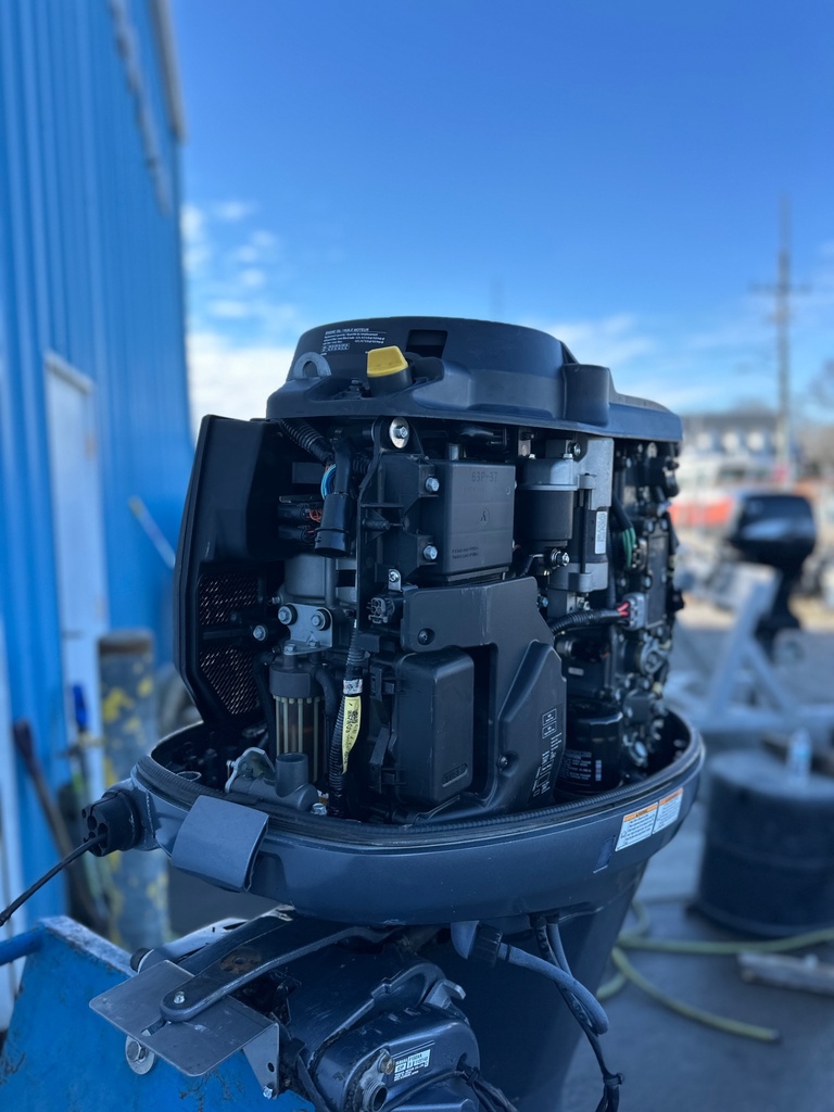 2012 Yamaha F150 150HP 4 Stroke Outboard Engine W/ 25" Shaft - Recently Serviced