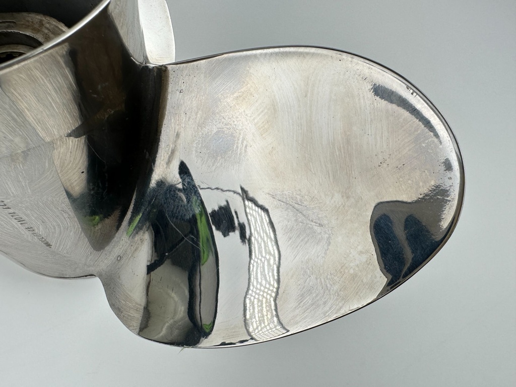 Mercury Quicksilver Stainless Steel Propeller Laser 14 x 23P RH Standard 48-11074A40
