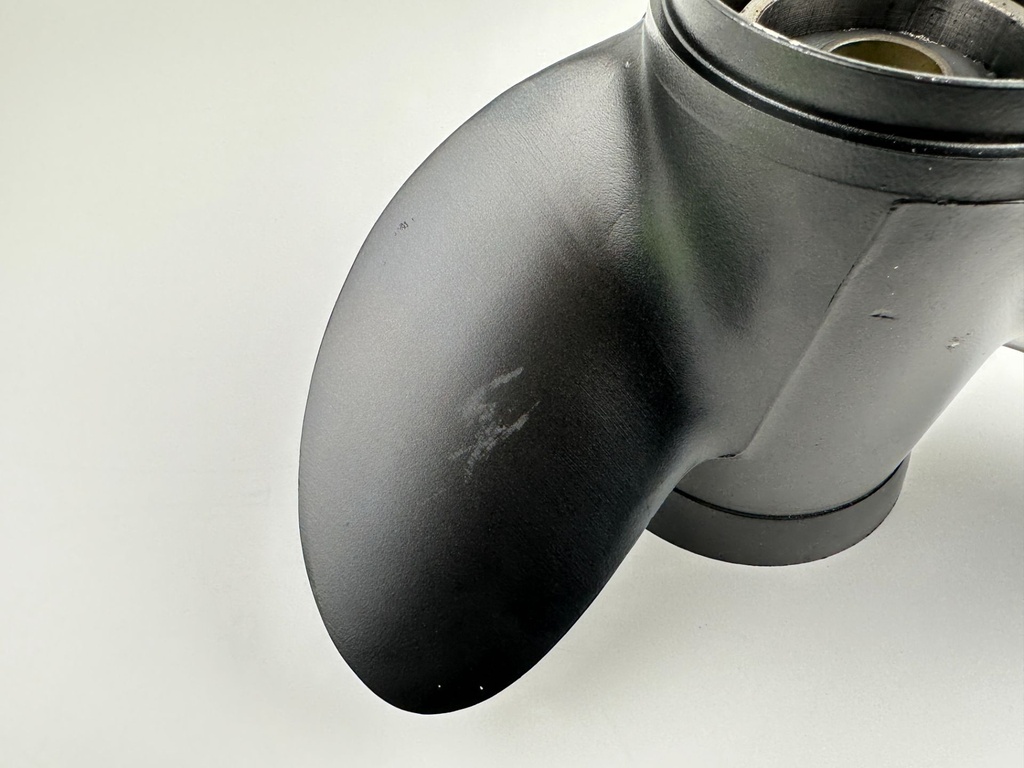 Evinrude Johnson 14 1/4 x 21P Propeller LH Counter 390822 OMC