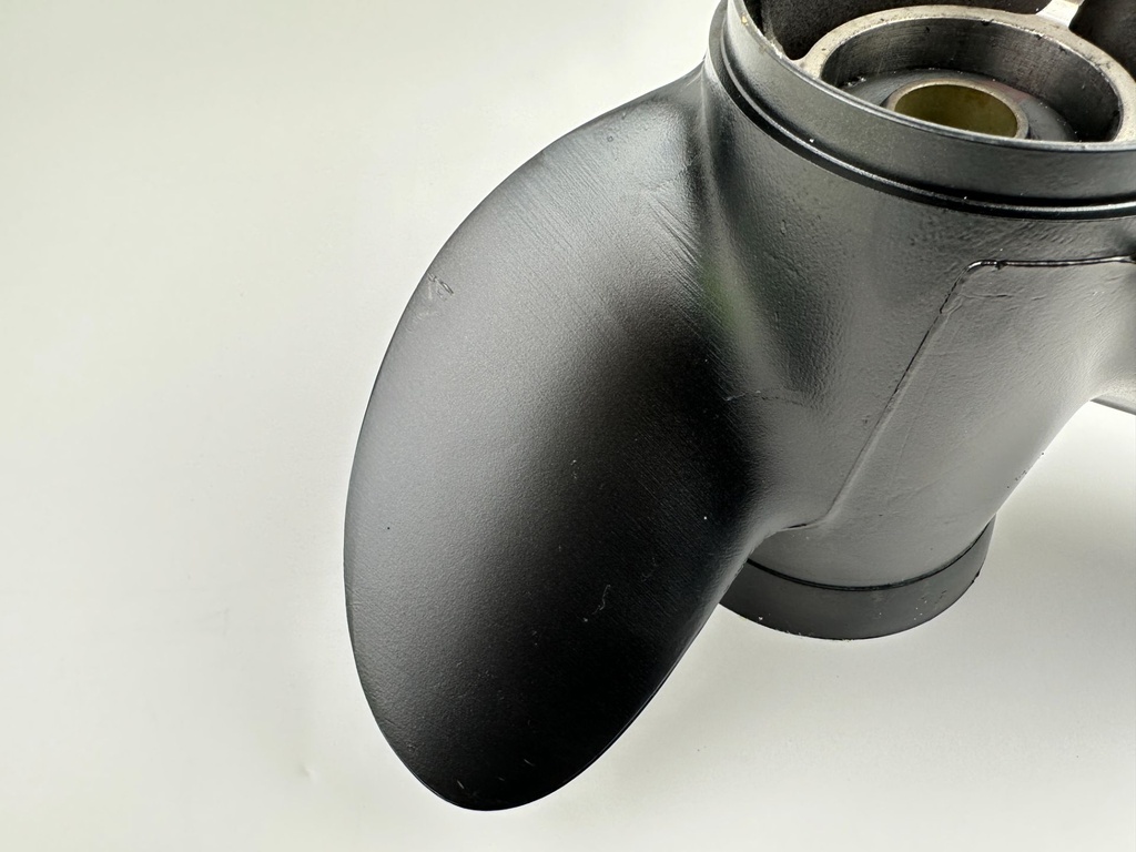 Evinrude Johnson 14 1/4 x 21P Propeller LH Counter 390822 OMC