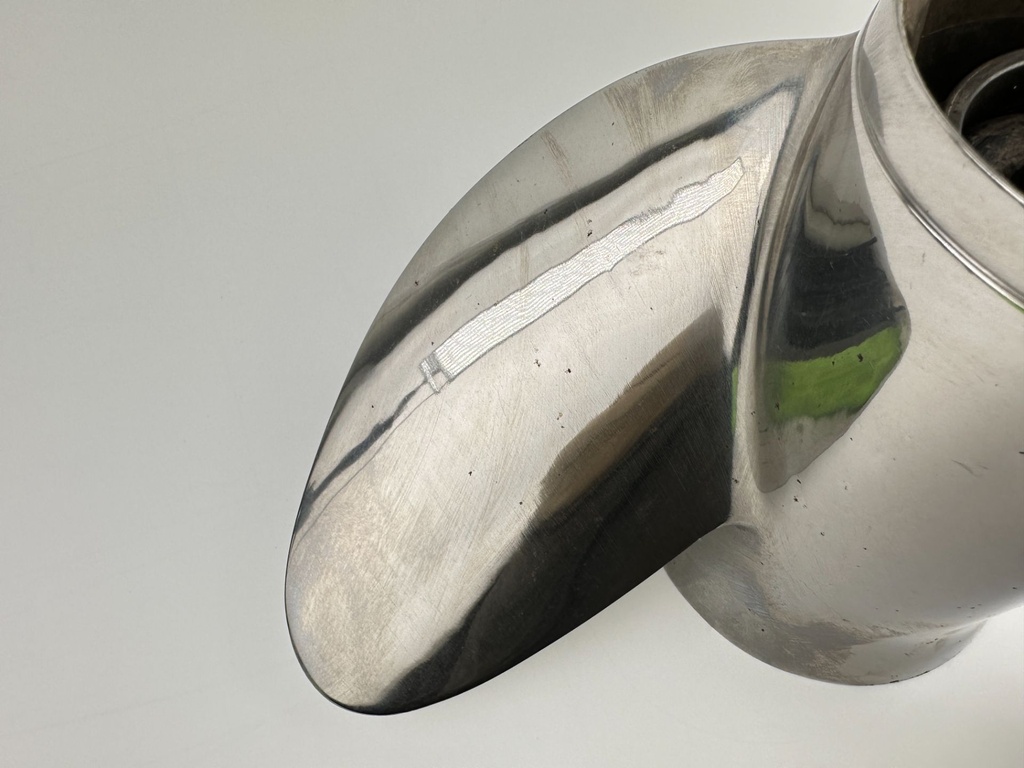 Evinrude Johnson OMC Viper Stainless Steel Prop Propeller 14 3/4" x 19P LH 176630