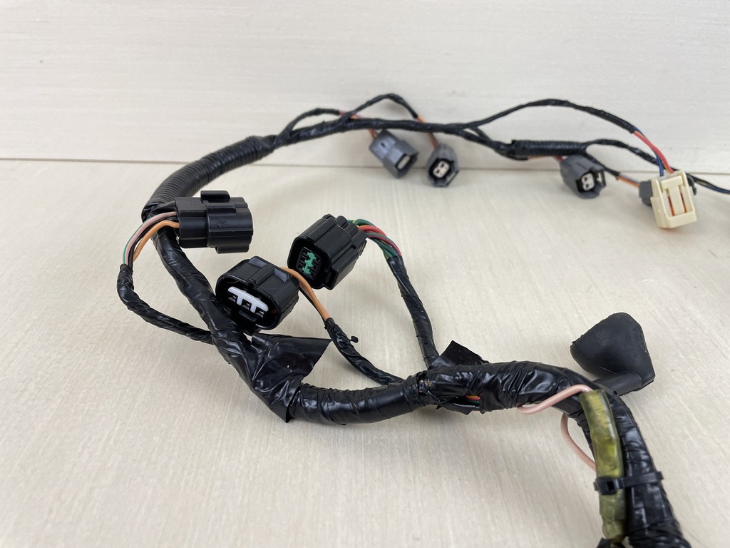 2005 Yamaha 115HP 4 Stroke Outboard Engine Wire Harness Assembly 68V-82590-40-00