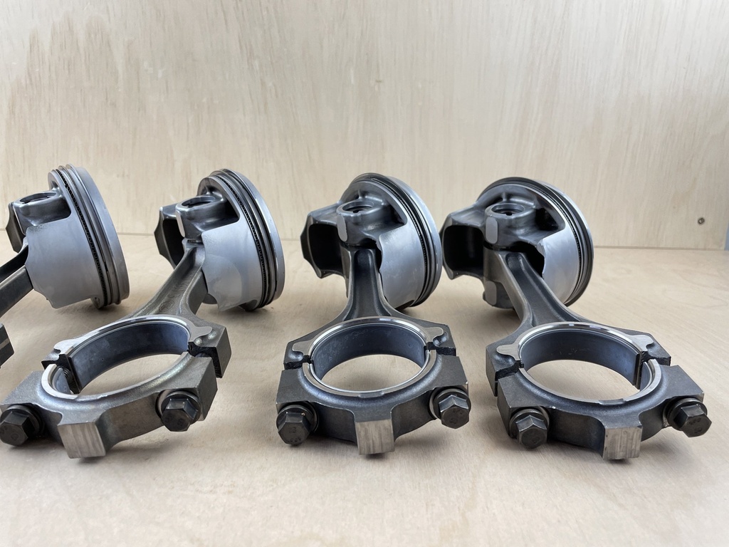 2006 Yamaha 250HP 4 Stroke Outboard Standard Piston Assembly Set 6P2-11631-01-93