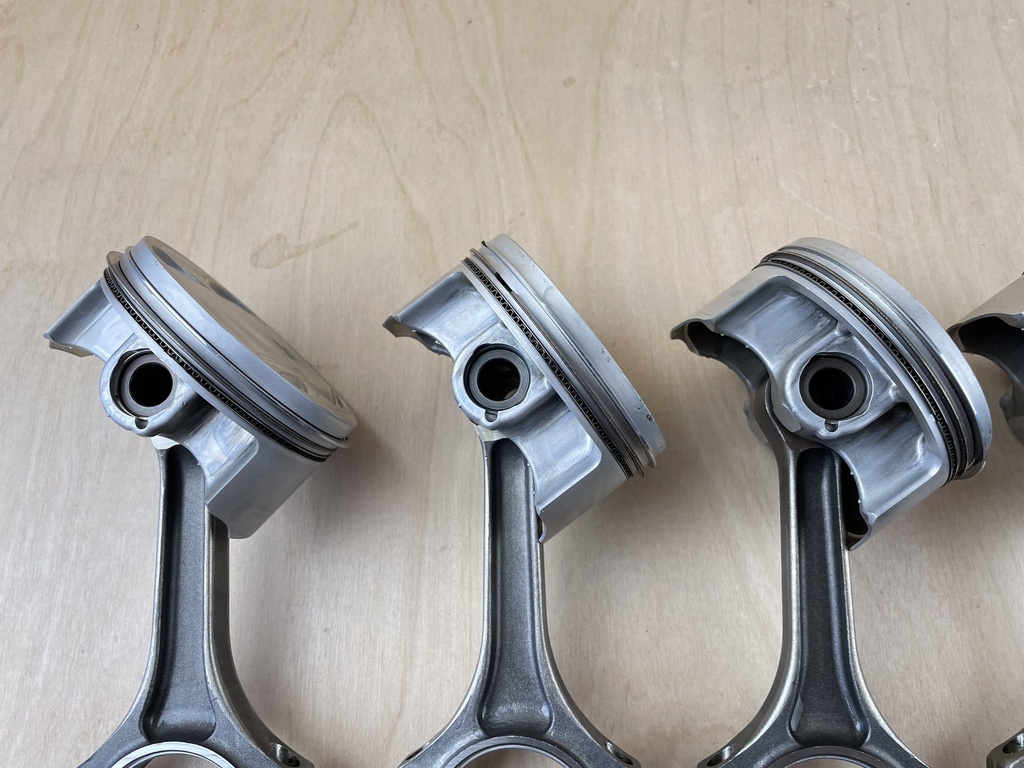 2006 Yamaha 250HP 4 Stroke Outboard Standard Piston Assembly Set 6P2-11631-01-93