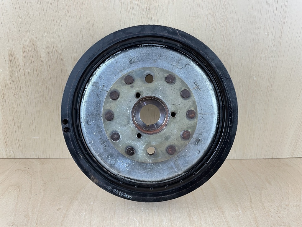 2006 Yamaha 250HP 3.3L 4 Stroke Flywheel Rotor Assembly 6P2-81450-00-00