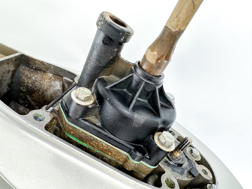 99 - 2006 Honda BF 75 90 HP Outboard 20" Long Lower Unit Gear Case