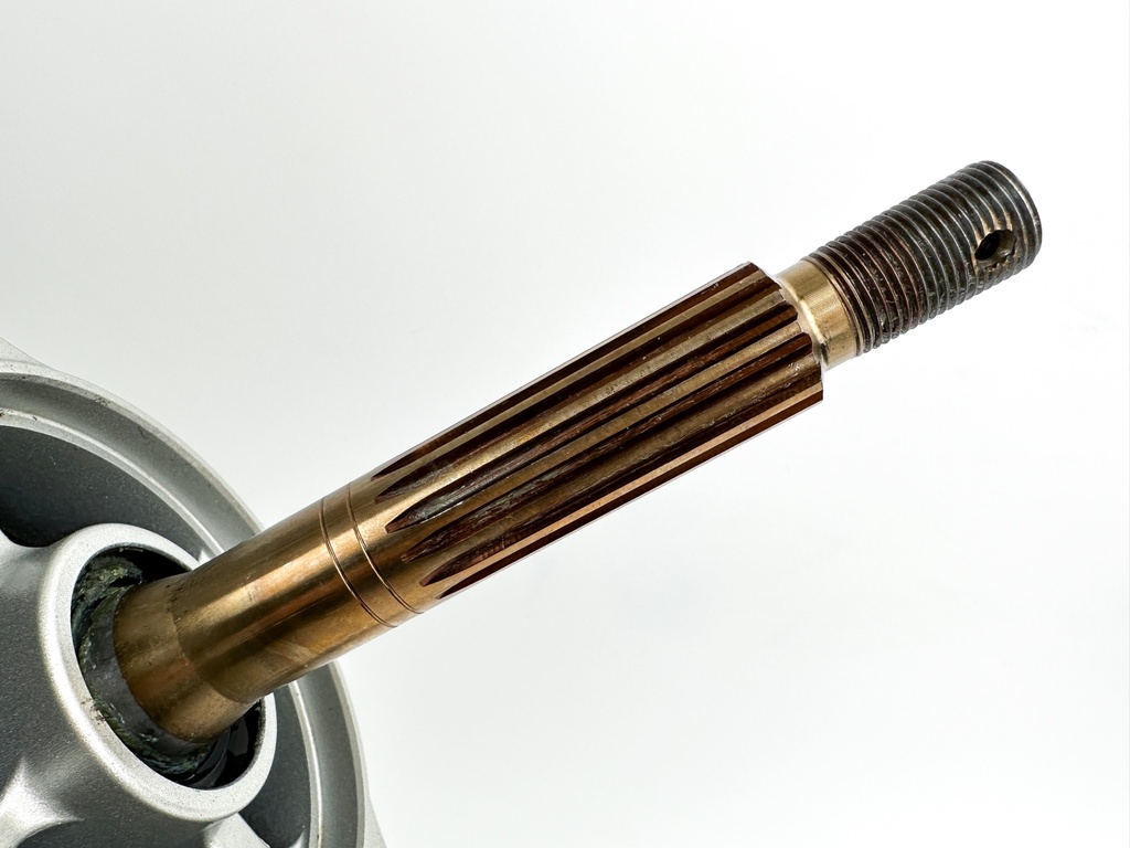 2002-05 Honda 200 225 HP 4 Stroke Outboard 25" XL Lower Unit Gear Case RH