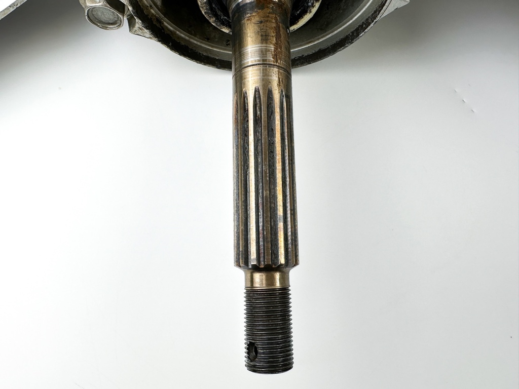 2002-05 Honda 200 225 HP 4 Stroke Outboard 30" XXL Lower Unit Gear Case RH