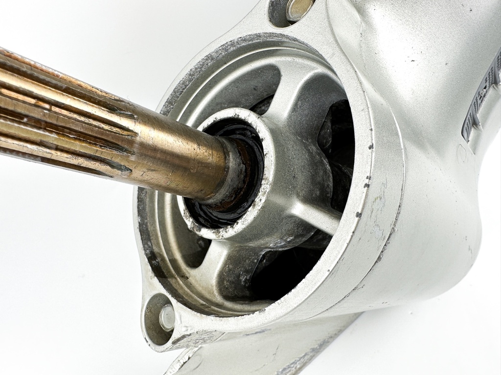 Honda BF 115 135 150HP 4 Stroke Outboard XL Lower Unit Gear Case RH Standard