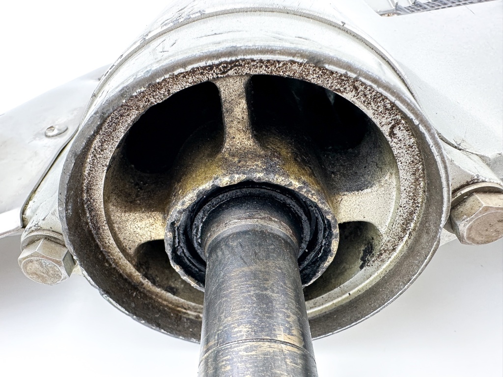 Honda 115 130HP 25" XL Lower Unit Gear Case Assembly Standard RH 1996-2006