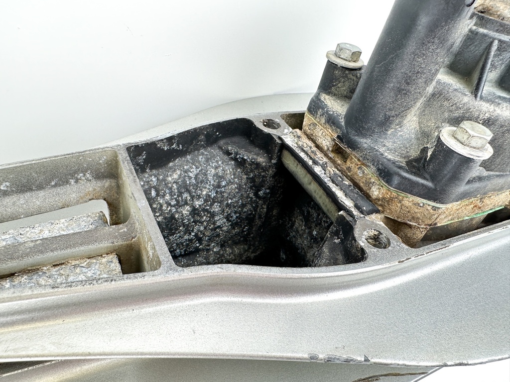 Honda 115 130HP 25" XL Lower Unit Gear Case Assembly Standard RH 1996-2006