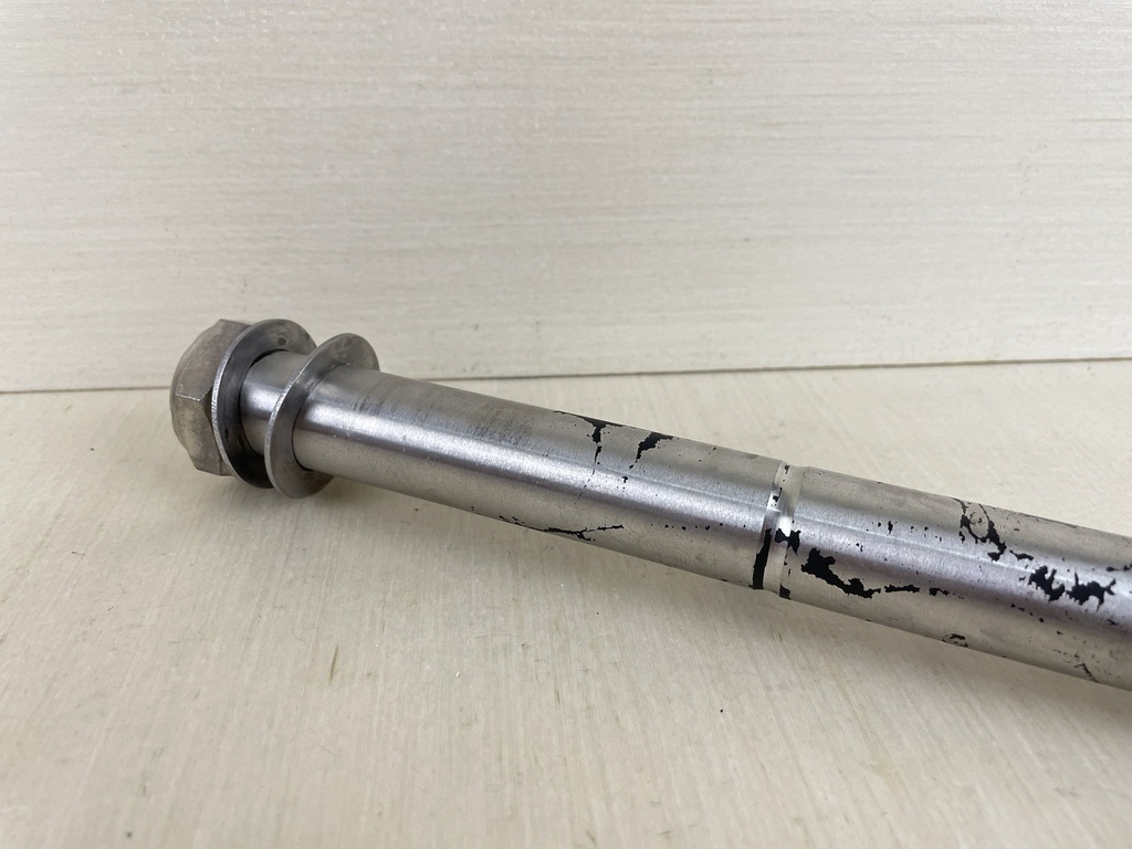 2007 Mercury 150HP Optimax 2 Stroke Outboard Tilt Tube Bolt 826125A1