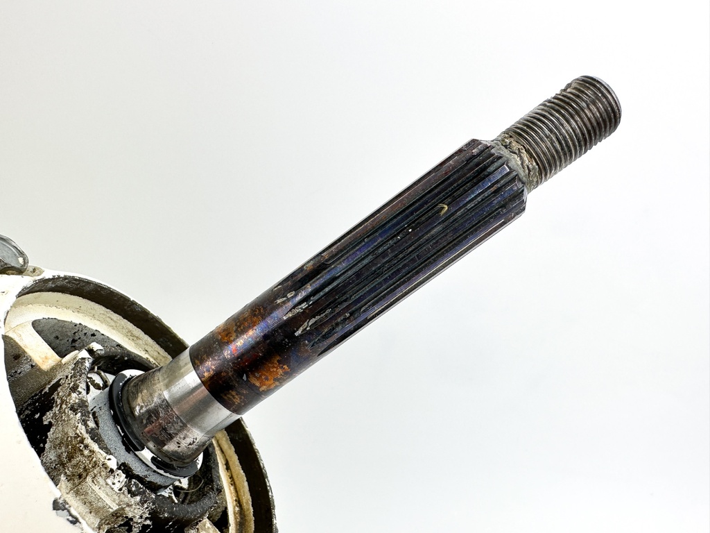 2001-18 Suzuki 115 140 HP 4 Stroke Outboard 25" XL Long Lower Unit Gear Case